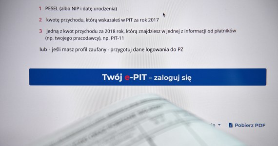 Ministerstwo Finansów wzmacnia serwery swoich służb podatkowych. Wszystko po tym, gdy jak co roku - na starcie składania elektronicznych zeznań podatkowych - system się zawiesił. To jednak dopiero początek problemów polskich podatników. 
