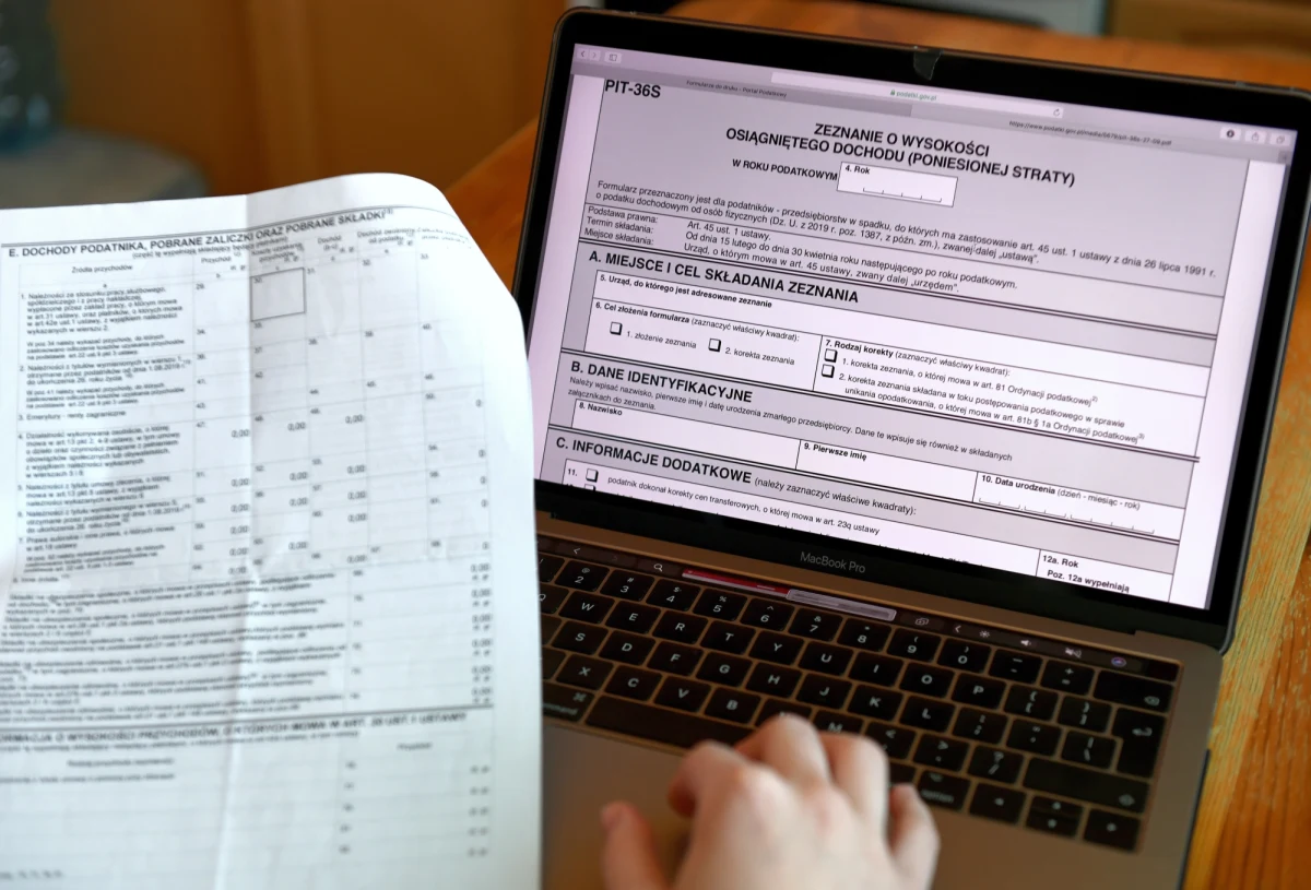 Rozpoczęła się akcja rozliczeń PIT za 2021 rok. Ministerstwo Finansów i Krajowa Administracja Skarbowa po raz czwarty udostępniły usługę Twój e-PIT, która jest skierowana do osób rozliczających się na formularzach PIT-37 i PIT-38 oraz na formularzach PIT-28 i PIT-36. 