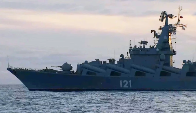 Rosyjskie okręty blokują dziesiątki statków, które zaopatrują świat w żywność
