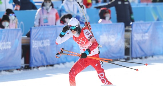 Szwedki zdobyły zloty medal w rywalizacji biathlonowych sztafet 4x6 km podczas igrzysk w Pekinie. Kolejne miejsca na podium zajęły zawodniczki Rosyjskiego Komitetu Olimpijskiego i Niemiec. Polki zajęły 14. miejsce.
