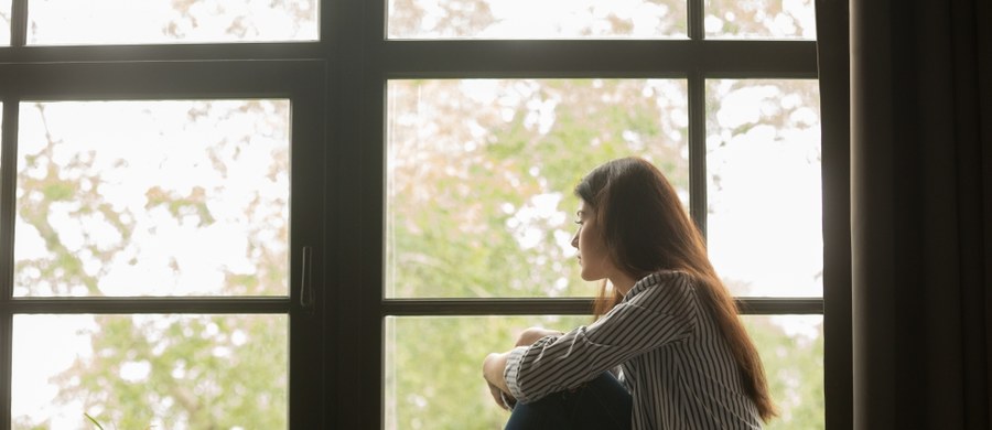 W 106 krajach z całego świata naukowcy z Uniwersytetu w Sydney przeprowadzili badania dotyczące samotności. Wynika z nich, że problem ten występuje wśród wszystkich grup wiekowych. Naukowcy ustalili również, w których częściach świata samotność jest najczęstszym zjawiskiem.