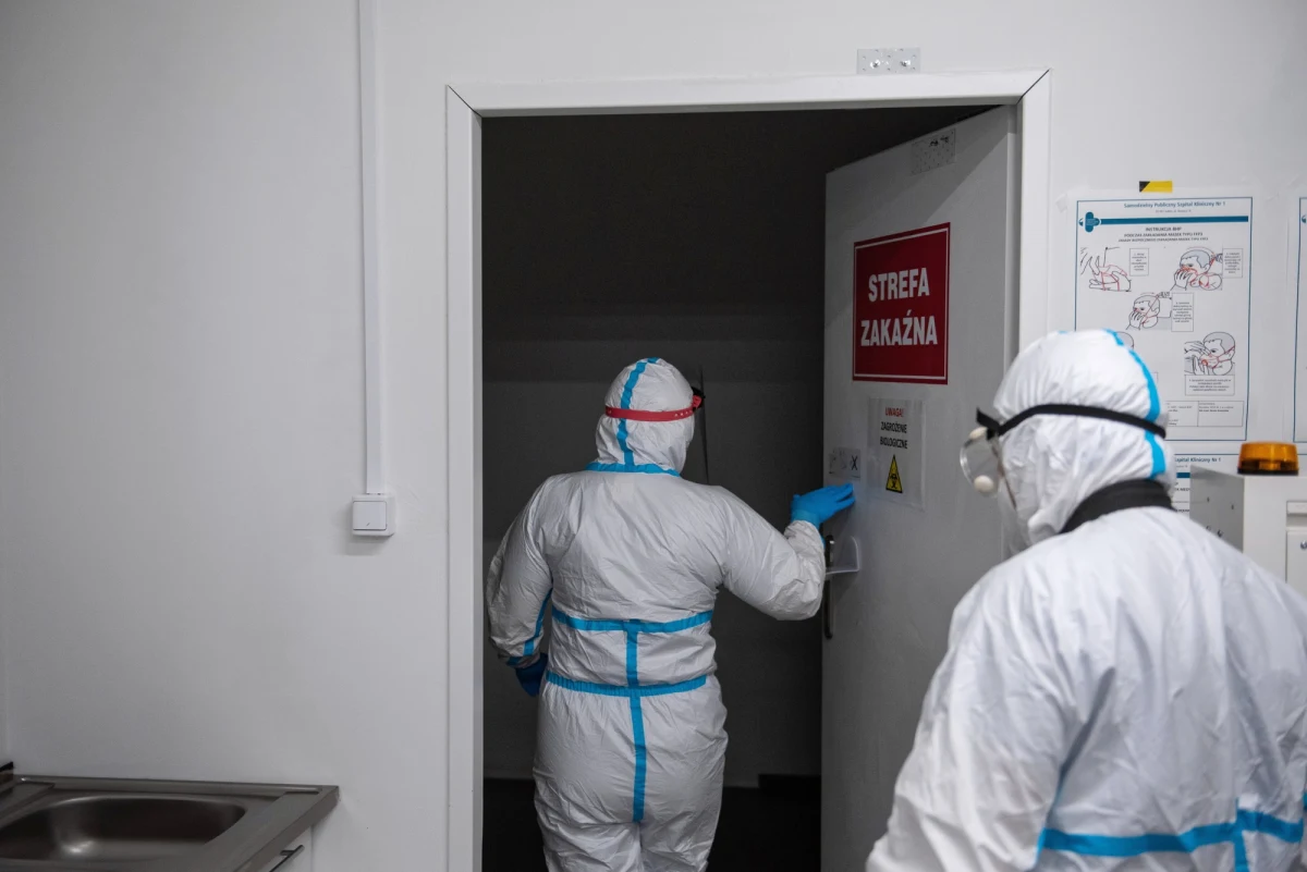 W woj. lubelskim jest najwięcej ofiar Covid-19 w Polsce. Na 1000 mieszkańców zmarły 3,44 osoby. To dane na 13 lutego. Kluczowym momentem była czwarta fala pandemii.