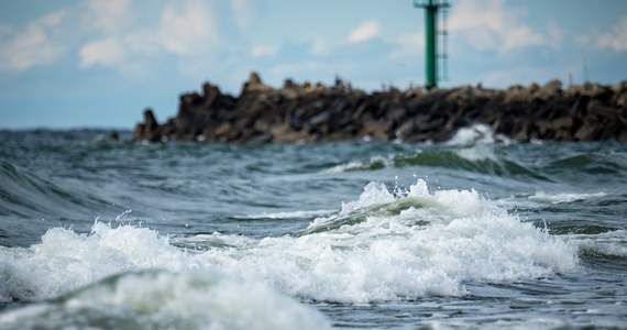 ​Instytut Meteorologii i Gospodarki Wodnej wydał dla Pomorza ostrzeżenie trzeciego, najwyższego stopnia. Znów chodzi o silny wiatr. Tym razem może być on bardziej niebezpieczny, niż w mijającym tygodniu.