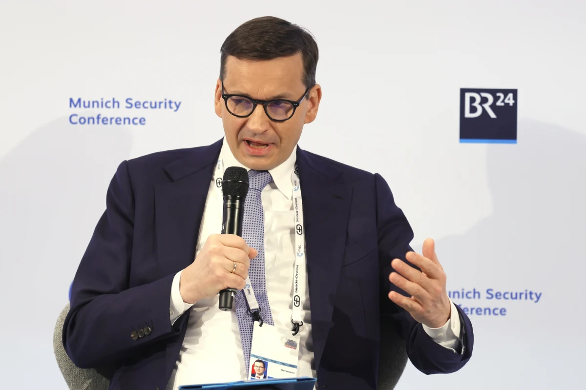 Nie możemy przyjąć tezy, że niektóre państwa europejskiej mają większe prawo do bezpieczeństwa czy pokoju niż inne. Wszystkie kraje są równe i mają prawo do życia w pokoju - mówił premier Mateusz Morawiecki w sobotę podczas Monachijskiej Konferencji Bezpieczeństwa.
