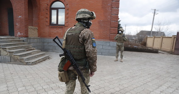 Sytuacja na Ukrainie staje się coraz bardziej napięta. Polskie Ministerstwo Spraw Zagranicznych odradza Polakom wszelkie podróże do wschodniej, północno oraz południowowschodniej Ukrainy. Obywatelom polskim, którzy przebywają na tych obszarach, resort spraw zagranicznych radzi ich opuszczenie.