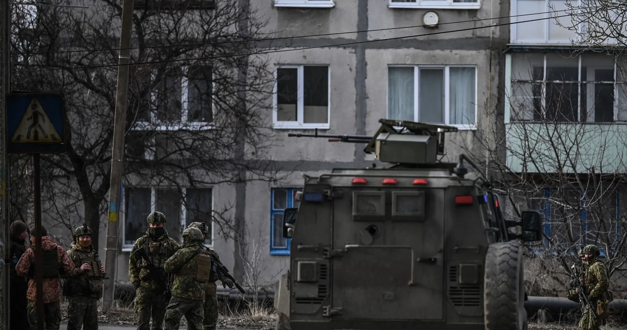 Ukraińscy żołnierze podczas patrolu