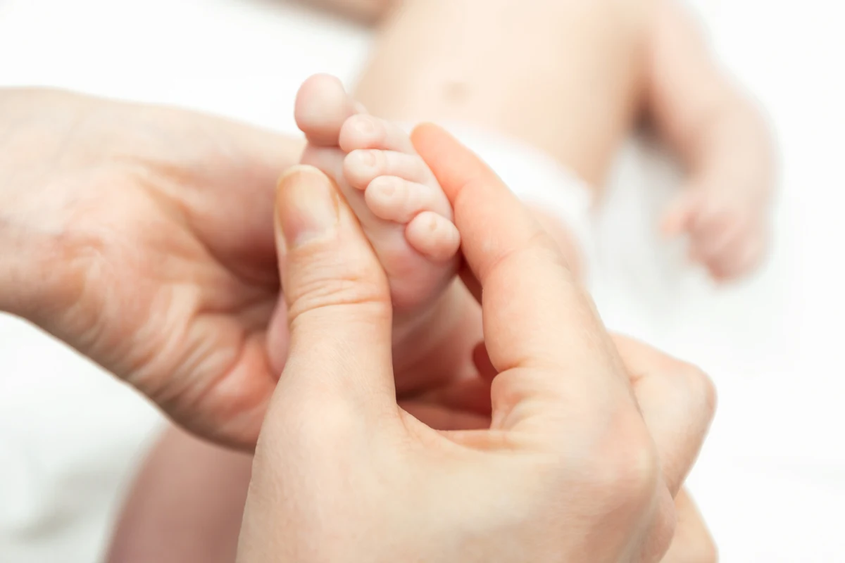 Jeżeli dzisiaj w Polsce urodzi się ponad tysiąc dziewczynek, jedna z nich będzie mieć szansę na numer PESEL złożony z samych dwójek - 22222222222. Taką możliwość daje dzisiejsza data: 22.02.2022.  