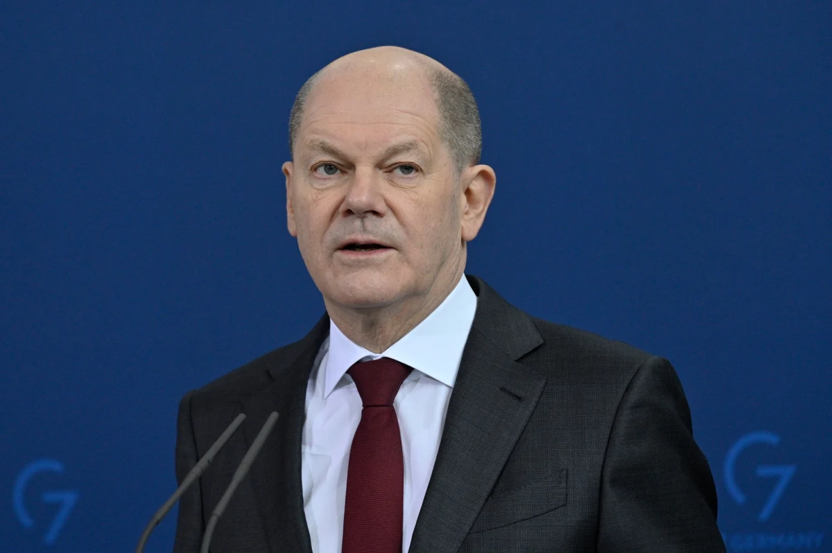 Wstrzymujemy certyfikację Nord Stream 2 z powodu ostatnich działań Rosji – oświadczył kanclerz Niemiec Olaf Scholz.