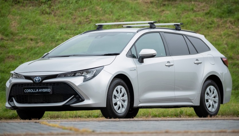 Toyota Corolla Hybrid Van a fost introdusă