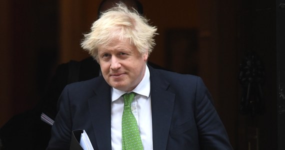 "Wielka Brytania nakłada sankcje na pięciu rosyjskich banków i trzy osoby fizyczne" - poinformował premier tego kraju Boris Johnson. "To dopiero początek brytyjskiej odpowiedzi na rosyjską agresję wobec Ukrainy" - zaznaczył polityk. 