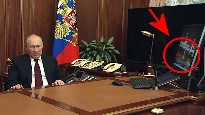 Podczas orędzia Władimira Putina do narodu na temat Ukrainy, na materiale filmowym można było zobaczyć telewizor i komputer. Wnikliwi obserwatorzy dostrzegli na ekranie monitora coś bardzo ciekawego, co bardzo zdziwiło ekspertów od bezpieczeństwa.