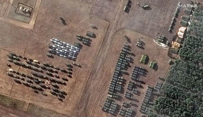 Satelita wychwycił czołgi na Białorusi, tuż przy granicy z Ukrainą
