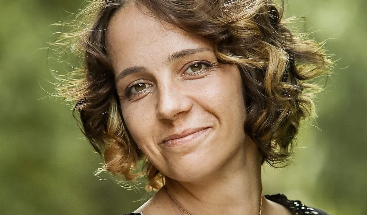 Czujemy bezpośrednie zagrożenie dla naszych domów i naszego życia. Chcemy zostać na Ukrainie tak długo, jak będzie to możliwe. Chociaż nikt nie wie, jak ta sytuacja się rozwinie - mówi w rozmowie z RMF FM Natalia Gozak, która na co dzień mieszka w Kijowie i pracuje dla organizacji pozarządowej Ecodia, zajmującej się transformacją energetyczną i zmianami klimatu. Właśnie próbuje wraz z rodziną opuścić Kijów w obawie przed rosyjskim atakiem.