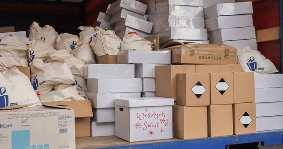 W wielu miejscach w Polsce organizowana jest pomoc dla ogarniętej wojną Ukrainy. We Wrocławiu w poniedziałek rusza zbiórka darów dla mieszkańców Lwowa. 