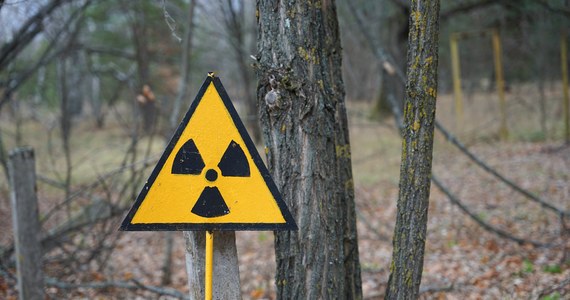 Rosyjskie pociski, które trafiły w składowisko odpadów radioaktywnych kijowskiego przedsiębiorstwa "Zjednoczenie Radon", nie doprowadziły do rozhermetyzowania pojemników - poinformowała ukraińska Państwowa Służba ds. Sytuacji Nadzwyczajnych.