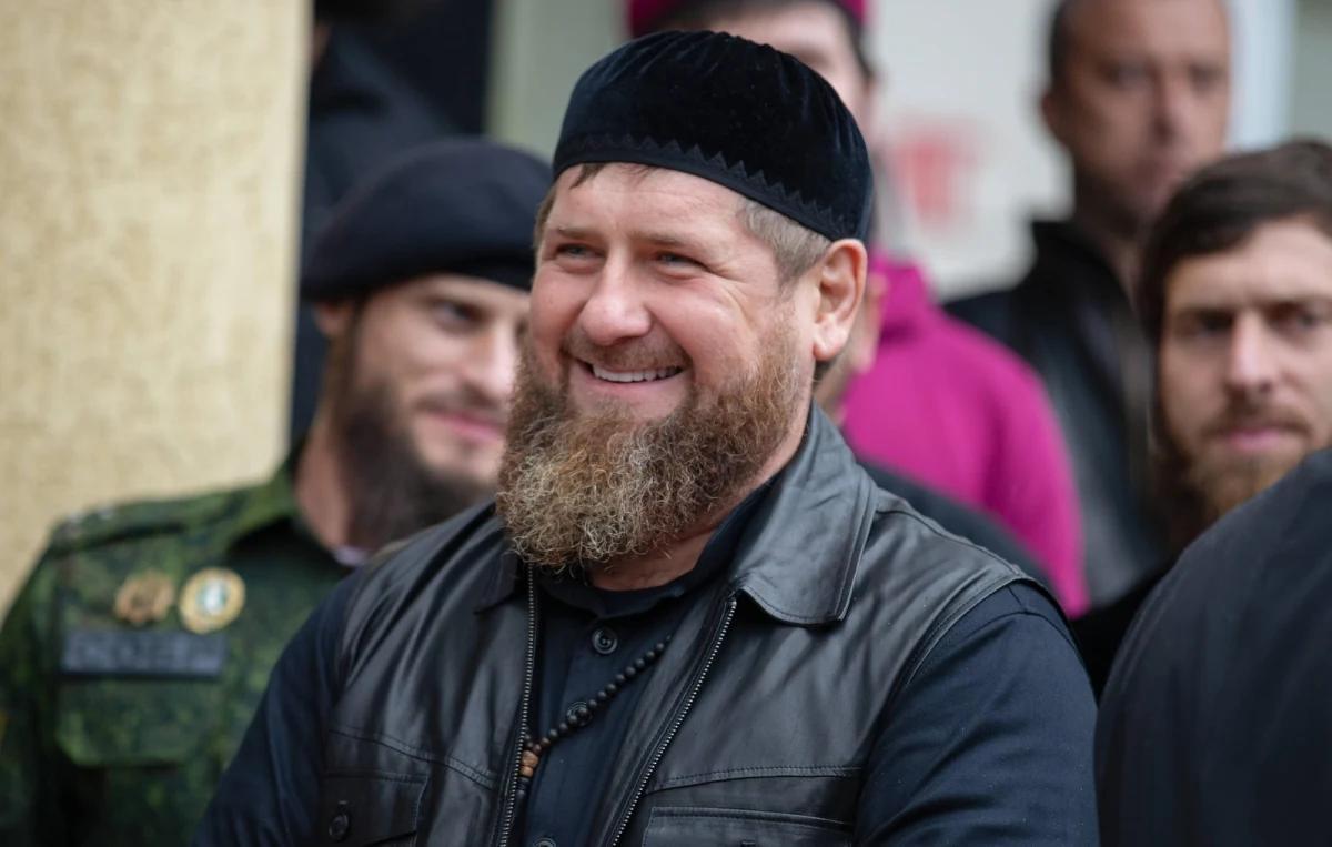 ​Instagram zablokował konto lidera czeczeńskiej republiki Ramzana Kadyrowa. Było to jego główne źródło komunikacji ze społeczeństwem, konto obserwowało kilka milionów subskrybentów. Przypomnijmy, że Czeczenia wysłała na Ukrainę elitarne jednostki.