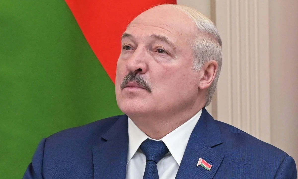 Białoruski przywódca Alaksandr Łukaszenka przyznał, że z terytorium jego kraju wystrzelono rakiety w kierunku Ukrainy. Mówił o tym po oddaniu głosu w referendum ws. zmian w konstytucji w swoim kraju. 