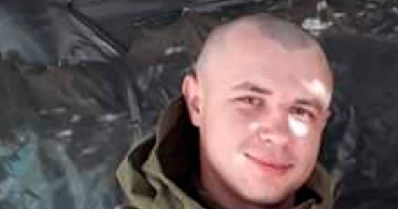 ​Prezydent Ukrainy Wołodymyr Zełenski przyznał pośmiertnie tytuł Bohatera Ukrainy 25-letniemu Witalijowi Skakunowi, który wysadził w powietrze most w obwodzie chersońskim kosztem własnego życia. Dzięki tej akcji udało się zatrzymać kolumnę rosyjskich czołgów.
