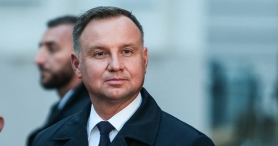 Prezydent Andrzej Duda pochwalił decyzję kanclerza Niemiec Olafa Scholza w sprawie blokady systemu SWIFT wobec Rosji. Scholz w trakcie dzisiejszego przemówienia w Bundestagu zapowiedział, że zakaz będzie dotyczył wszystkich rosyjskich banków.