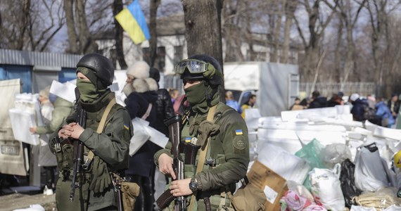 „Między Charkowem a Sumami nie jest spokojnie. Dziś Rosjanie atakowali w nocy i w dzień (…). Wydaje mi się, że w tym momencie to my wygrywamy” – mówi Aleksander, kapelan z brygady obrońców Ukrainy, z którym rozmawiał dziennikarz RMF FM Marek Balawajder. 