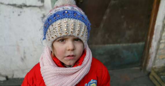 "To jest wojna przeciwko dzieciom" - ocenia w rozmowie z RMF FM doktor Monika Kacprzak z UNICEF Polska. "Sytuacja jest naprawdę dramatyczna. Ta wojna pozbawiła je dzieciństwa" - dodaje. UNICEF pomaga na miejscu, po obu stronach frontu. To Kijów, Mariupol, Donieck, Ługańsk i Krematorsk.