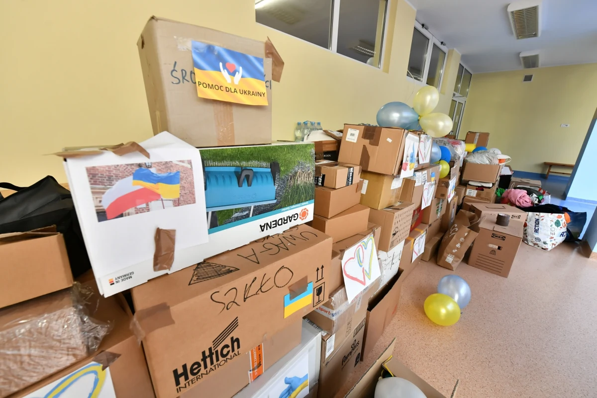 Powołano zespół kryzysowy Caritasu Archidiecezji Wrocławskiej. Ma on koordynować pomoc dla obywateli Ukrainy. "Prowadzonych jest wiele akcji i zbiórek darów, ale pomoc musi być dobrze zorganizowana" - podkreśla ks. Dariusz Amrogowicz.

