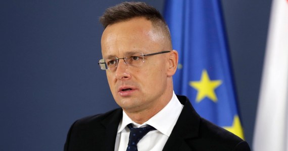 ​Węgry nie wyślą na Ukrainę broni ani żołnierzy, a także nie pozwolą na tranzyt broni przez swoje terytorium - powiedział w Kosowie węgierski minister spraw zagranicznych Péter Szijjártó. 