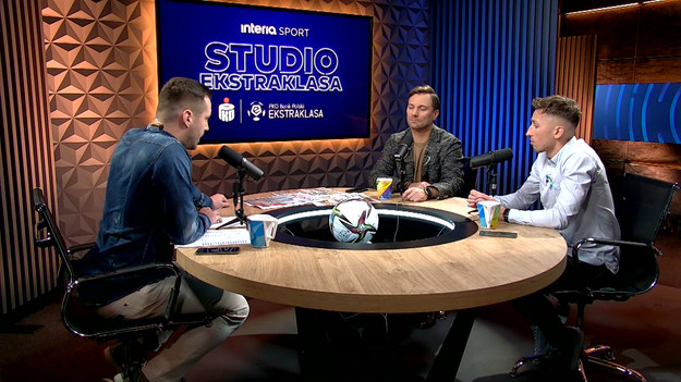 W 23. odcinku programu "Studio Ekstraklasa" gośćmi Sebastiana Staszewskiego byli Jakub Kwiatkowski i Radosław Majewski.

W każdym odcinku eksperci podsumowują najciekawsze wydarzenia kolejki PKO Bank Polski Ekstraklasy. Oglądaj w poniedziałki o 20:00 NA ŻYWO w Interii! Partnerem projektu jest PKO Bank Polski.