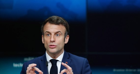 "Nadchodzące dni będą prawdopodobnie jeszcze trudniejsze" - oświadczył prezydent Francji Emmanuel Macron w telewizyjnym orędziu do narodu, potępiając agresję militarną Rosji na Ukrainę. "Nikt oprócz Rosji nie chciał tej wojny" - podkreślił.