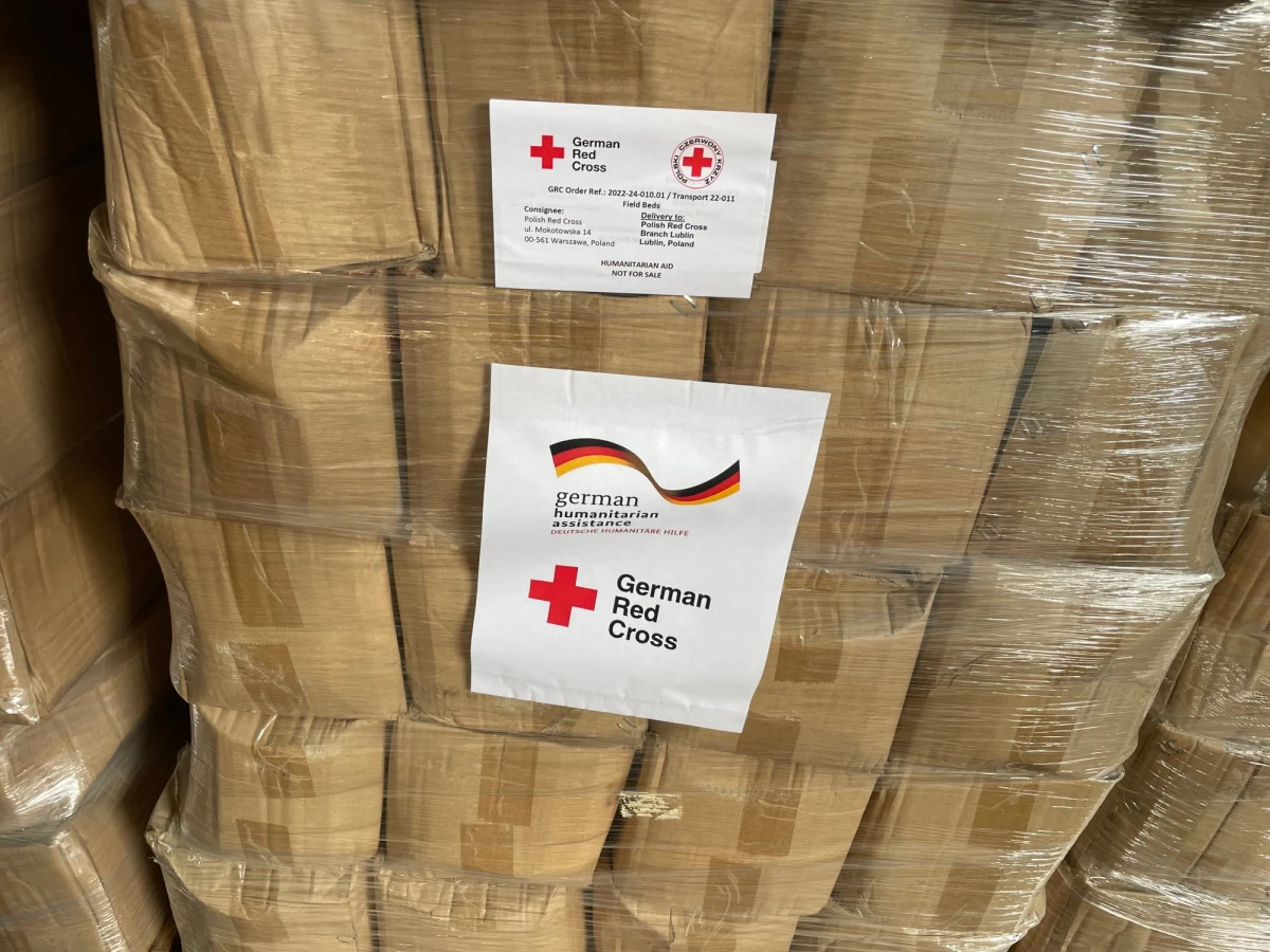 ​Lubelskie centrum pomocy humanitarnej Polskiego Czerwonego Krzyża (PCK) hubem dla Niemieckiego Czerwonego Krzyża. Dzisiaj do Lublina przyjechały pierwsze ciężarówki z darami. W krótce będą też transporty z innych międzynarodowych struktur Czerwonego Krzyża i Czerwonego Półksiężyca.