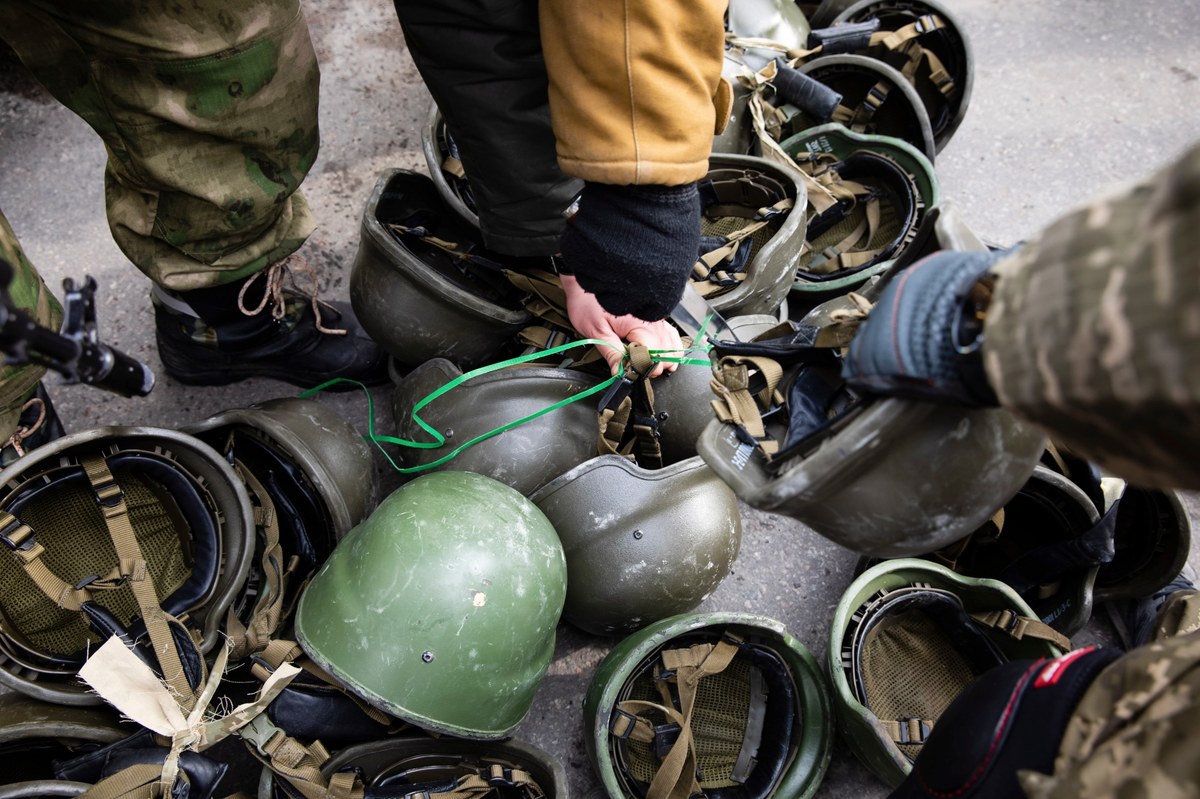 Rosja planuje wysłanie na Ukrainę nawet 1000 kolejnych najemników i jest gotowa bombardować miasta, by wymusić podporządkowanie, co grozi dużą liczbą ofiar cywilnych – podała w sobotę stacja CNN, cytując anonimowe źródła zachodnie.