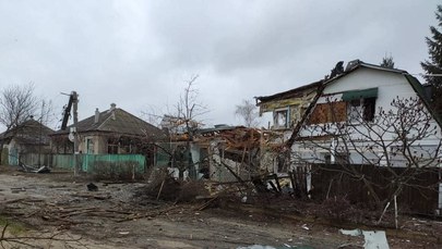 ​"Rosyjska artyleria i lotnictwo obracają nasze miasta w ruinę"