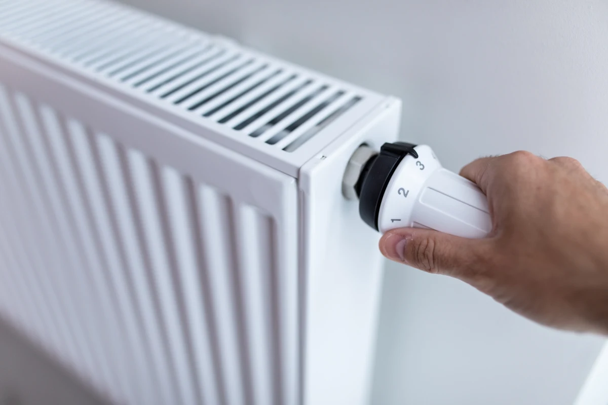 Setki tysięcy konsumentów zostało odciętych od dostaw gazu z powodu działań wojennych w sześciu obwodach Ukrainy - poinformował operator systemu przesyłu gazu GTS Ukraina.