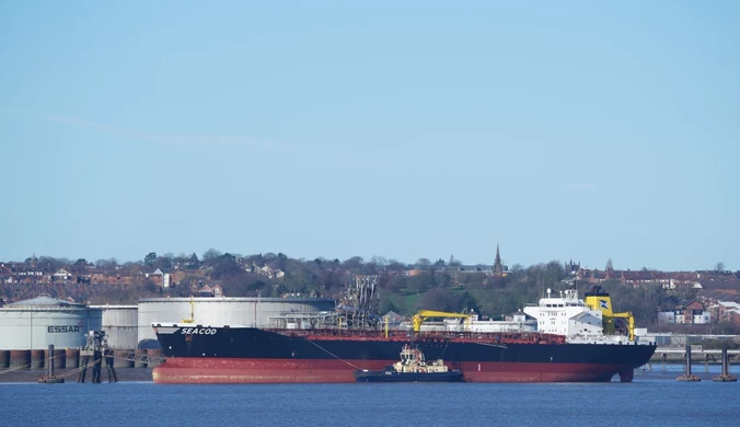 Wielka Brytania: Dokerzy odmawiają rozładunku statków z rosyjską ropą i gazem