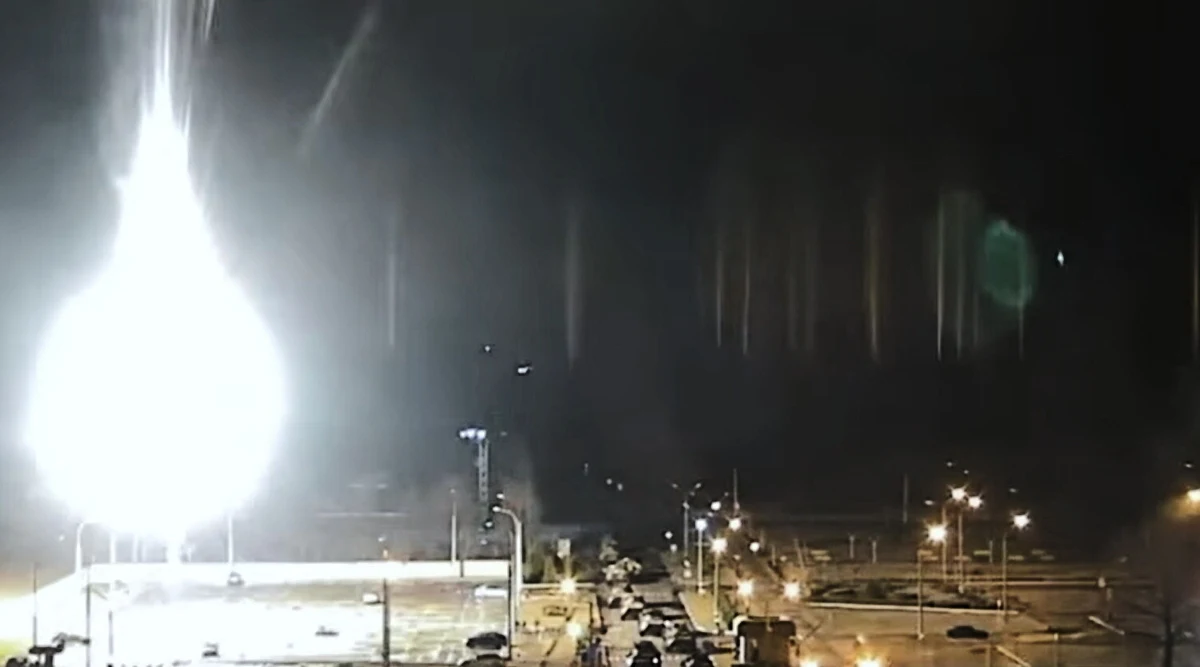 Międzynarodowa Agencja Energii Atomowej (MAEA) informuje, że personel zaporoskiej elektrowni atomowej na Ukrainie dalej pracuje, jednak kierownictwo działa pod kierunkiem dowódcy sił rosyjskich, które zajęły elektrownię w zeszłym tygodniu. Są problemy z komunikacją z personelem elektrowni w Czarnobylu.