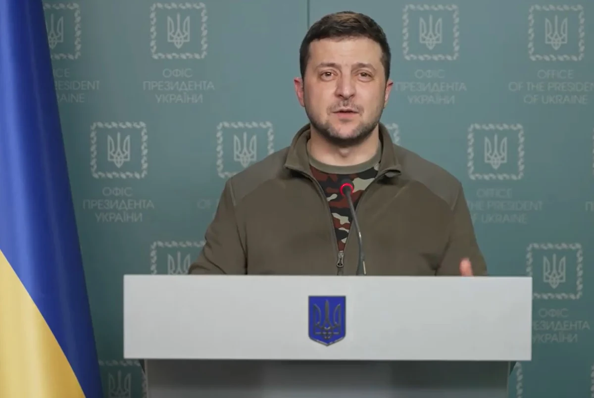 "Nie wybaczymy setek ofiar i tysięcy cierpień; nie wybaczy też tego Bóg" - oświadczył prezydent Ukrainy Wołodymyr Zełenski w opublikowanym w niedzielę wieczorem nagraniu w mediach społecznościowych.