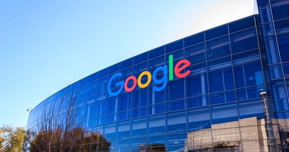 Google ma zainwestować ok. 2,7 mld zł w zakup budynków i kompleksu biurowego The Warsaw HUB - przekazała firma w poniedziałkowej informacji. Firma "będzie wykorzystywać swoje zasoby", by wesprzeć osoby dotknięte wojną w Ukrainie.