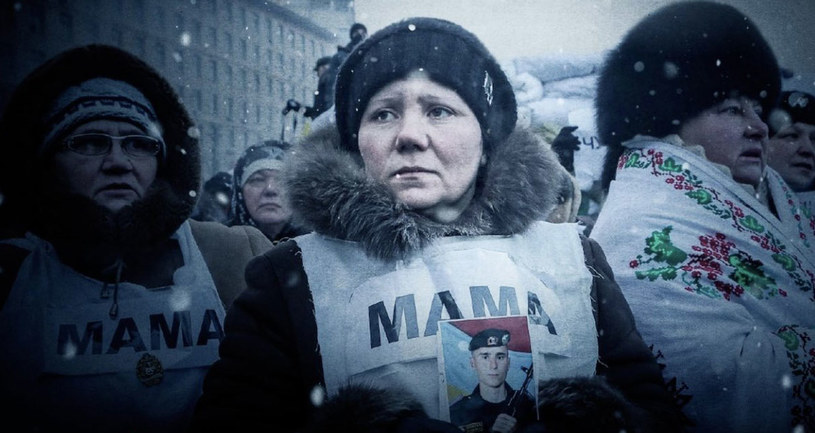 Netflix udostępnił za darmo na YouTubie nominowany do Oscara dokumentalny film "Zima w ogniu". Można go obejrzeć na całym świecie, także w Rosji. 