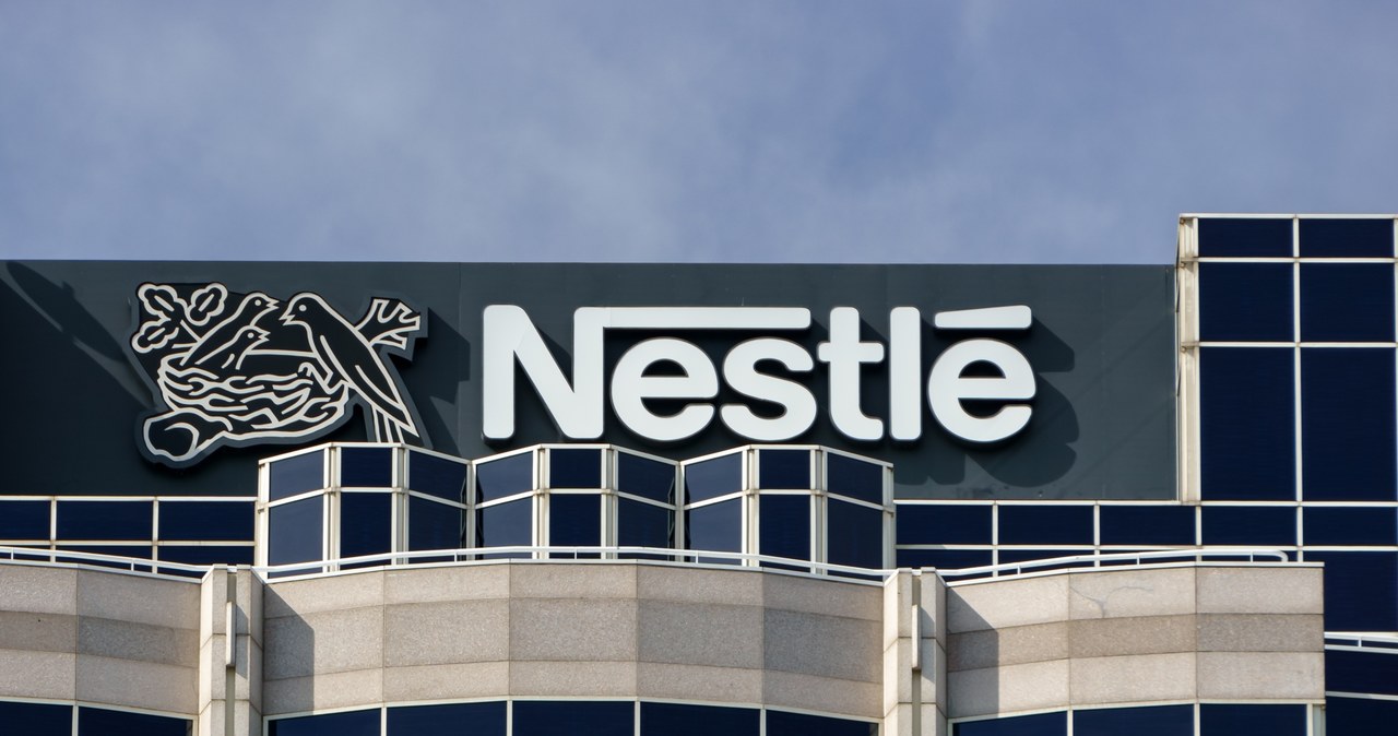 Nestle, szwajcarskie, przedsiębiorstwo, spożywcze, znane, przede, wszystkim, wytwarzania, produktów, dzieci, płatków, śniadaniow Spożywczy gigant ma poważne problemy. Zapowiedział zwolnienia na szczycie