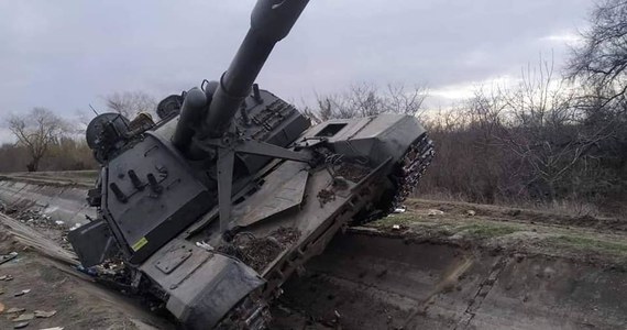 Siły zbrojne Ukrainy przeszły w nocy do kontrataku pod Kijowem i zniszczyły pięć rosyjskich czołgów - powiedział doradca szefa MSW Ukrainy Wadym Denysenko, cytowany przez portal Ukrainska Prawda.