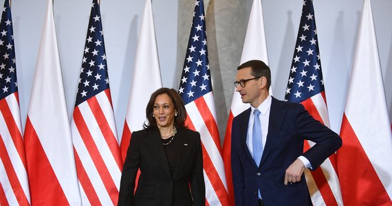 Jestem tutaj, na wschodniej flance NATO, żeby potwierdzić zaangażowanie Stanów Zjednoczonych w zobowiązania w stosunku do Polski oraz innych sojuszników z NATO - oświadczyła wiceprezydent USA Kamala Harris w rozmowie z premierem Mateuszem Morawieckim.