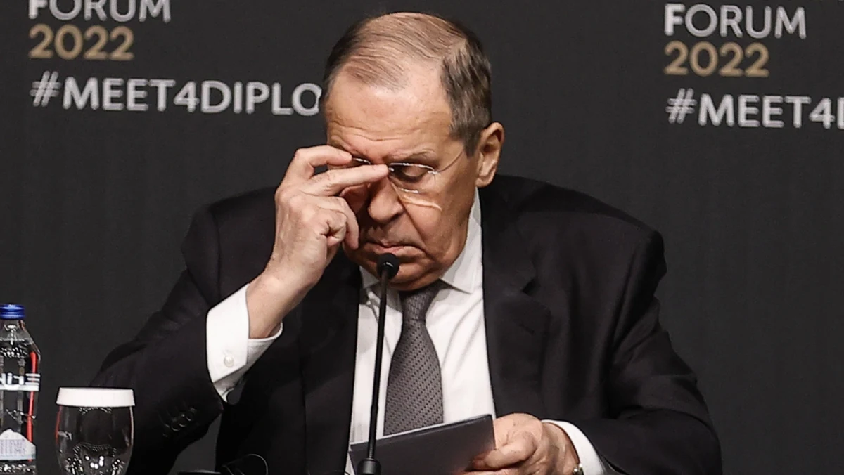 ​Nie planujemy zaatakować innych krajów i nie zaatakowaliśmy Ukrainy - powiedział minister spraw zagranicznych Rosji Siergiej Ławrow po spotkaniu z szefem ukraińskiej dyplomacji Dmytrem Kułebą w tureckiej Antalyi.