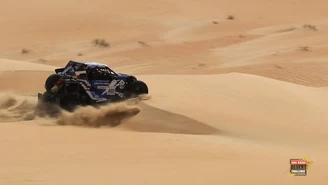 Czwarty etap Abu Dhabi Desert Challenge. Goczał i Łaskawiec na prowadzeniu w SSV. WIDEO 