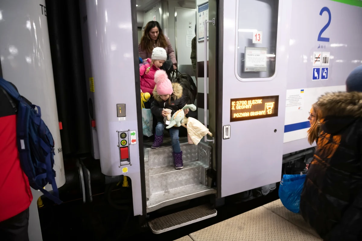 ​Nikt nie wie, ilu uchodźców z Ukrainy trafiło do Olsztyna. "Miasto gości w swoim hotelu 58 osób ale wiemy, że jest ich znacznie więcej, bo są w prywatnych obiektach i prywatnych domach" - powiedziała rzecznik ratusza.
