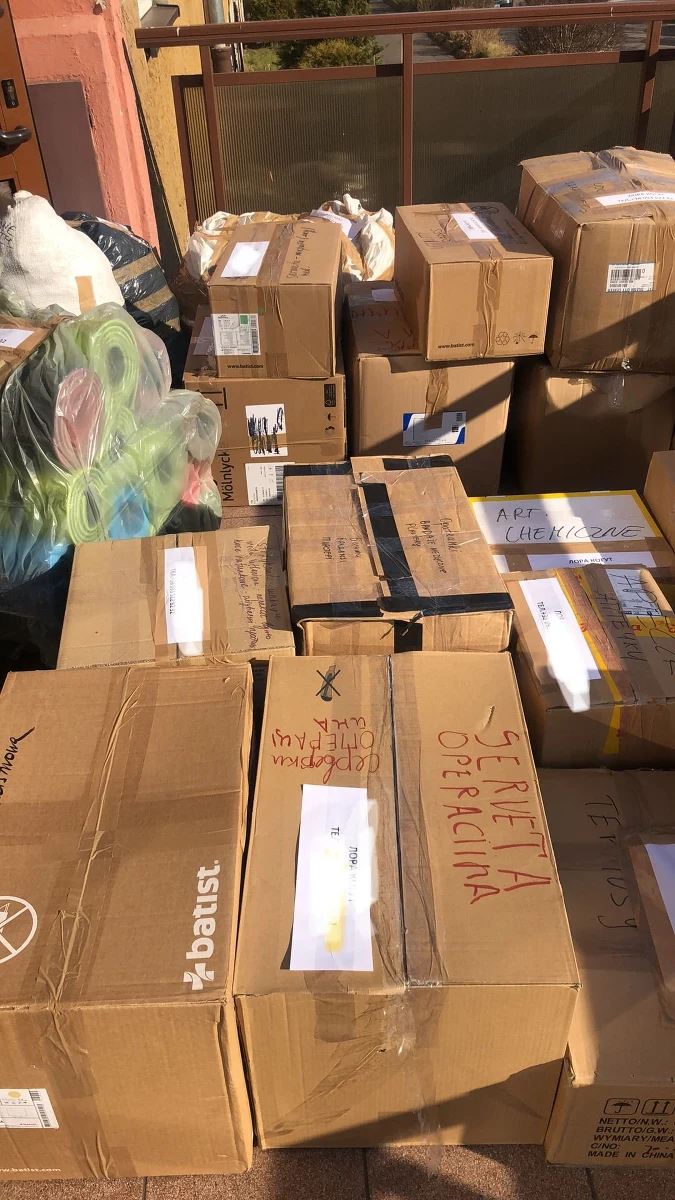 Ukraińców, Polaków i Białorusinów zrzesza Śląski Sztab Kryzysowy, który organizuje pomoc dla uchodźców i dla ogarniętej wojną Ukrainy. Jak mówi Rusłan Korniichuk z ŚSK, pomoc Polaków przerosła jego oczekiwania, ale brakuje koordynacji działań.  