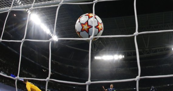 UEFA wszczęła dochodzenie dyscyplinarne przeciwko prezydentowi Paris Saint Germain Nasserowi Al-Khelaïfiemu i dyrektorowi sportowemu tego klubu Leonardo. Obaj nie mogli się pogodzić z porażką 1:3 z Realem Madryt, która wyeliminowała ich piłkarzy z Ligi Mistrzów - donosi hiszpańska prasa