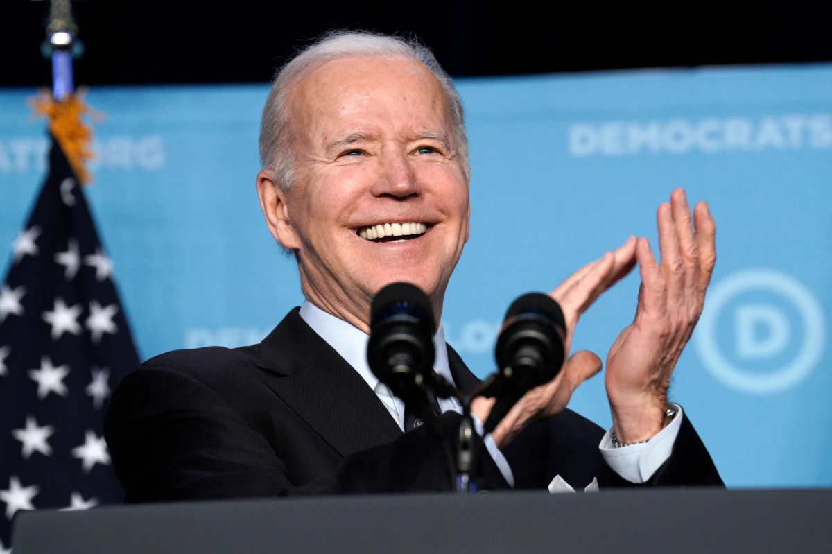 Prezydent Stanów Zjednoczonych Joe Biden zaapeluje w piątek o zakończenie "normalnych stosunków handlowych" z Rosją - poinformowała agencja Reutera, powołując się kilka bliskich sprawie źródeł.