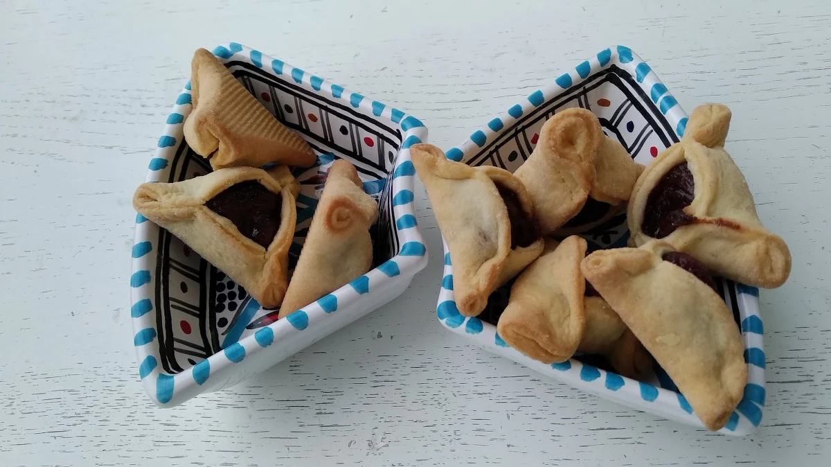 Muzeum Polin w Warszawie zaprasza do charytatywnej akcji wypiekania ciasteczek. 11 i 12 marca będzie można zobaczyć jak powstają słodkości, a także zabrać je do domu. 