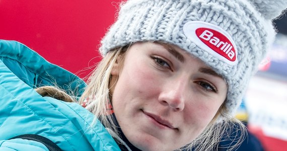 "Jedno pytanie od jakiegoś czasu mnie nurtuje. Jak w tym czasie mogę w ogóle zajmować się startami narciarskimi?" - zastanawia się znakomita amerykańska narciarka Mikaela Shiffrin komentując inwazję Rosji na Ukrainę.