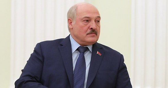 Rządzący Białorusią Alaksandr Łukaszenka zrobi wszystko, co w jego mocy, aby w najbliższej przyszłości nie przeprowadzić naziemnej inwazji na Ukrainę - powiedział doradca ukraińskiego ministra spraw wewnętrznych Wadym Denysenko, cytowany przez portal Ukrinform. 
